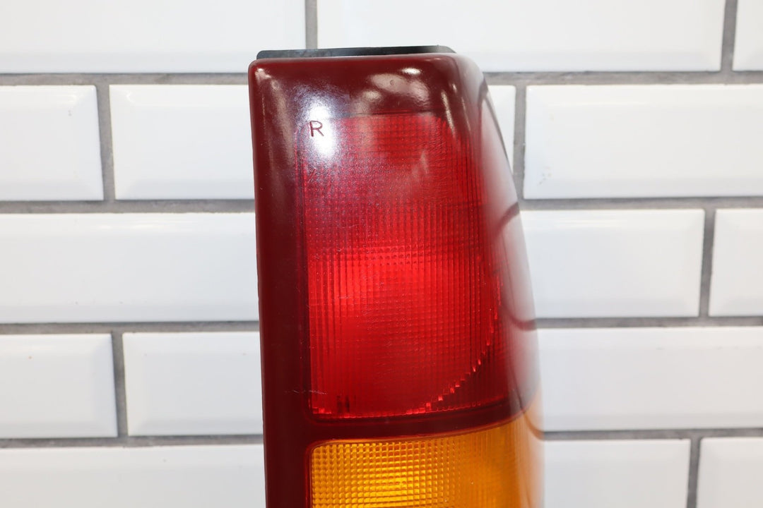 https://i.ebayimg.com/00/s/MTA2N1gxNjAw/z/ip8AAeSwh-Bpxc8b/$_57.JPG?set_id=8800005007