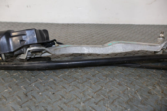 92-00 Lexus SC300 SC400 Windshield Wiper Transmission With Motor (Tested)