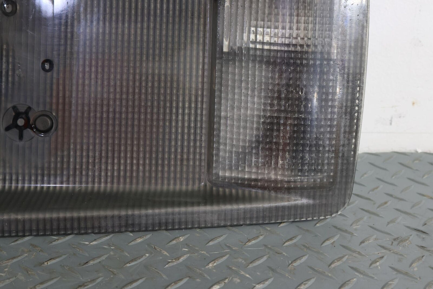04-09 Cadillac XLR Tail Finish Panel (Faux Carbon Fiber) With Reverse Lights