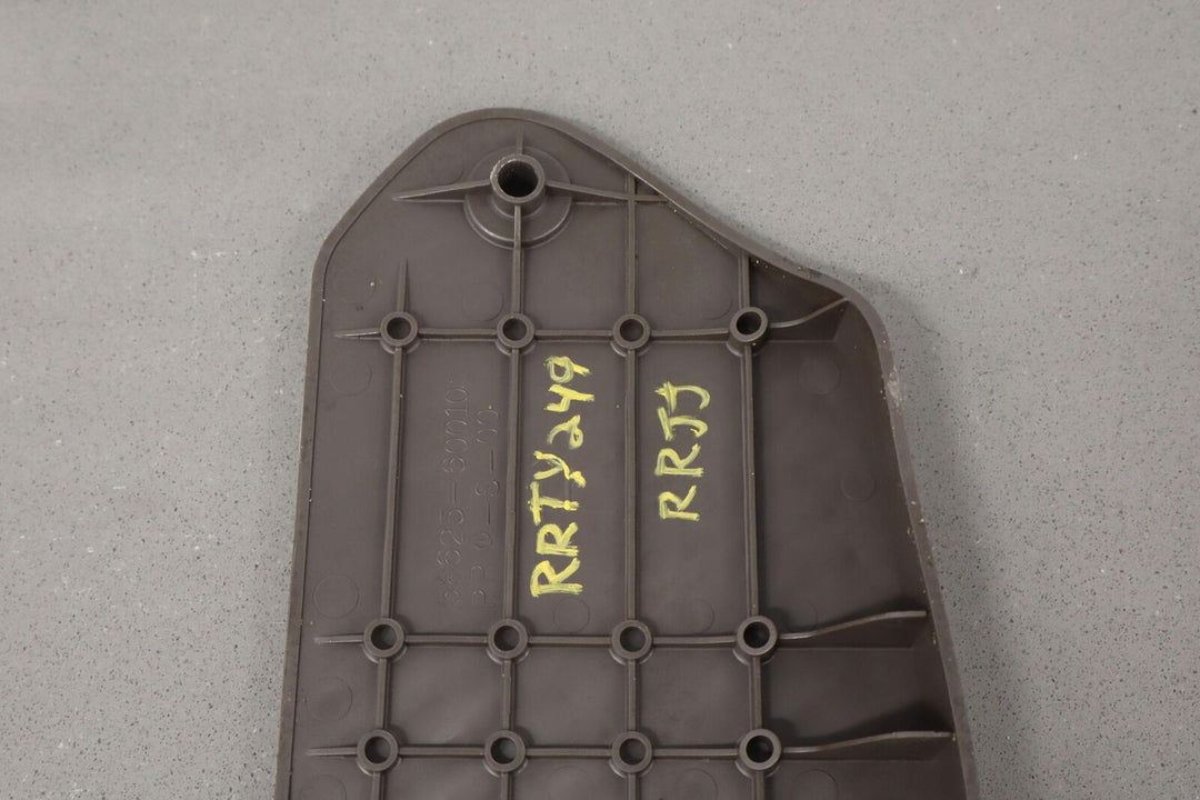 94-95 Toyota Land Cruiser Pair of LH&RH Rear Step Plates (Brown FF40)See Photos