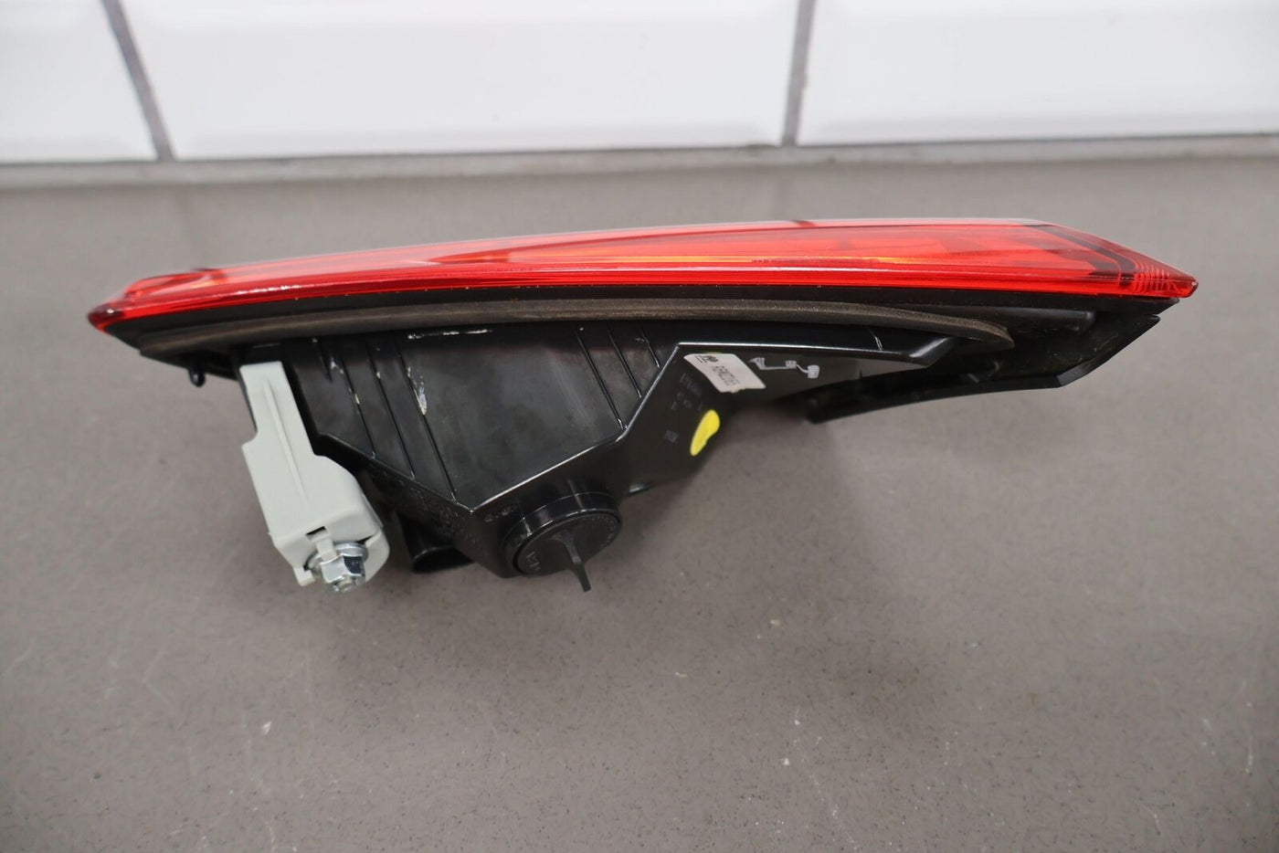 14-17 Maserati Ghibli Left LH Inner Tail Light (Trunk Mount) Tested