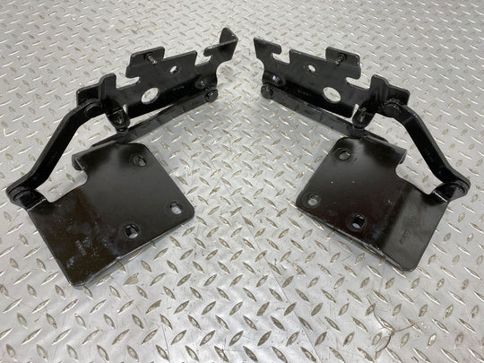 03-06 Chevrolet SSR Bed / Cargo Cover Hinge Pair Left & Right