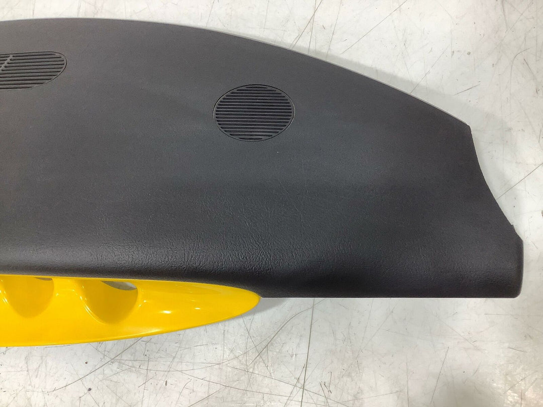 97-02 Chrysler/Plymouth Prowler Upper Dash Pad / Bezel (Prowler Yellow QY3)