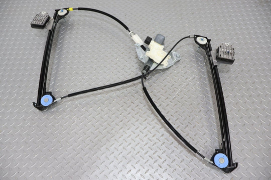 08-22 Dodge Challenger Front Right RH Door Window Regulator W/Motor (Tested)