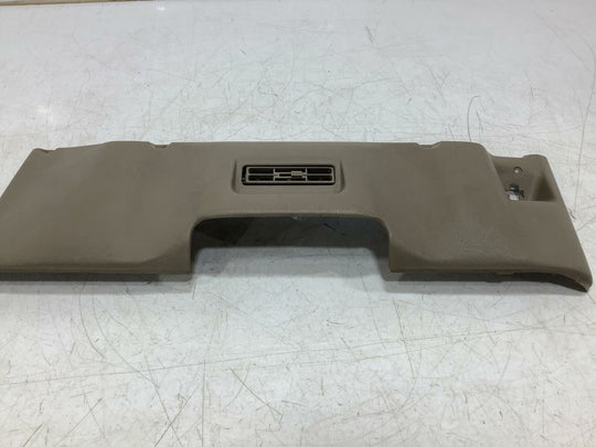 99-00 Cadillac Escalade Lower Dash/Knee Bolster With Vent (Light Neutral 52I)