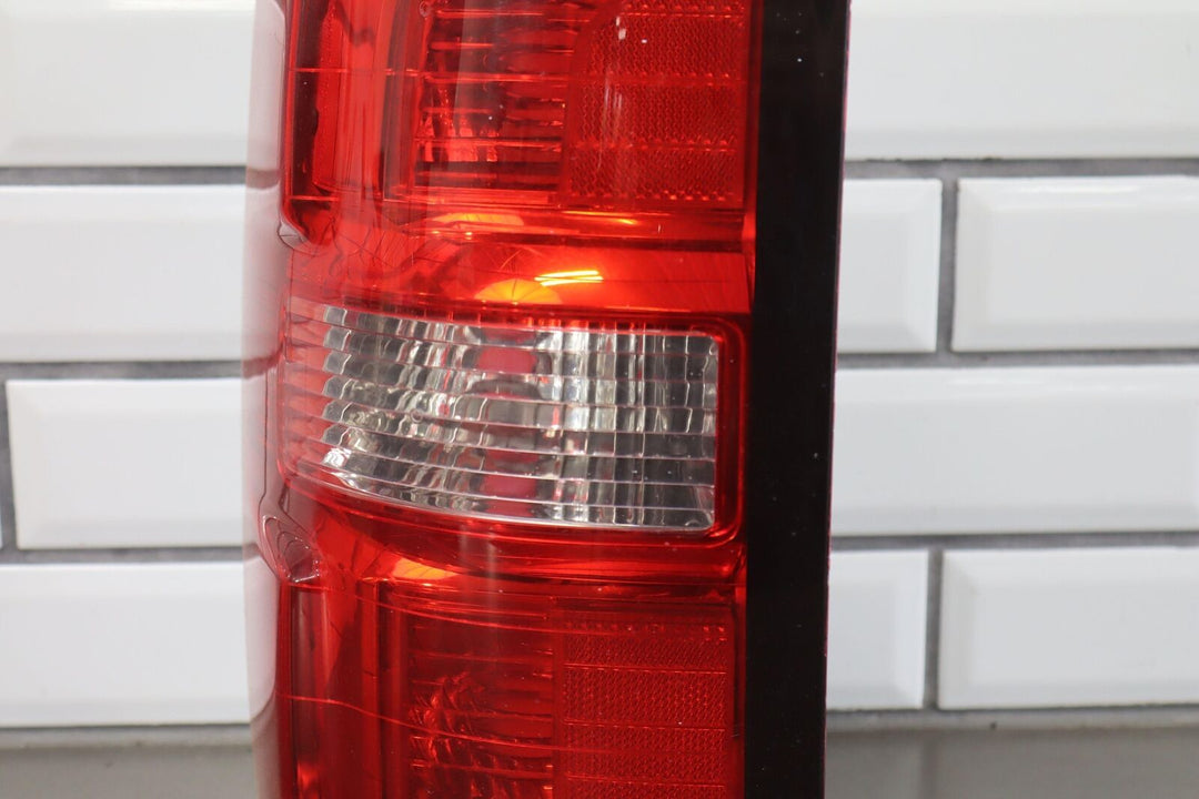 2014-2015 GMC Sierra Driver Left LH Tail Light Tail Lamp OEM