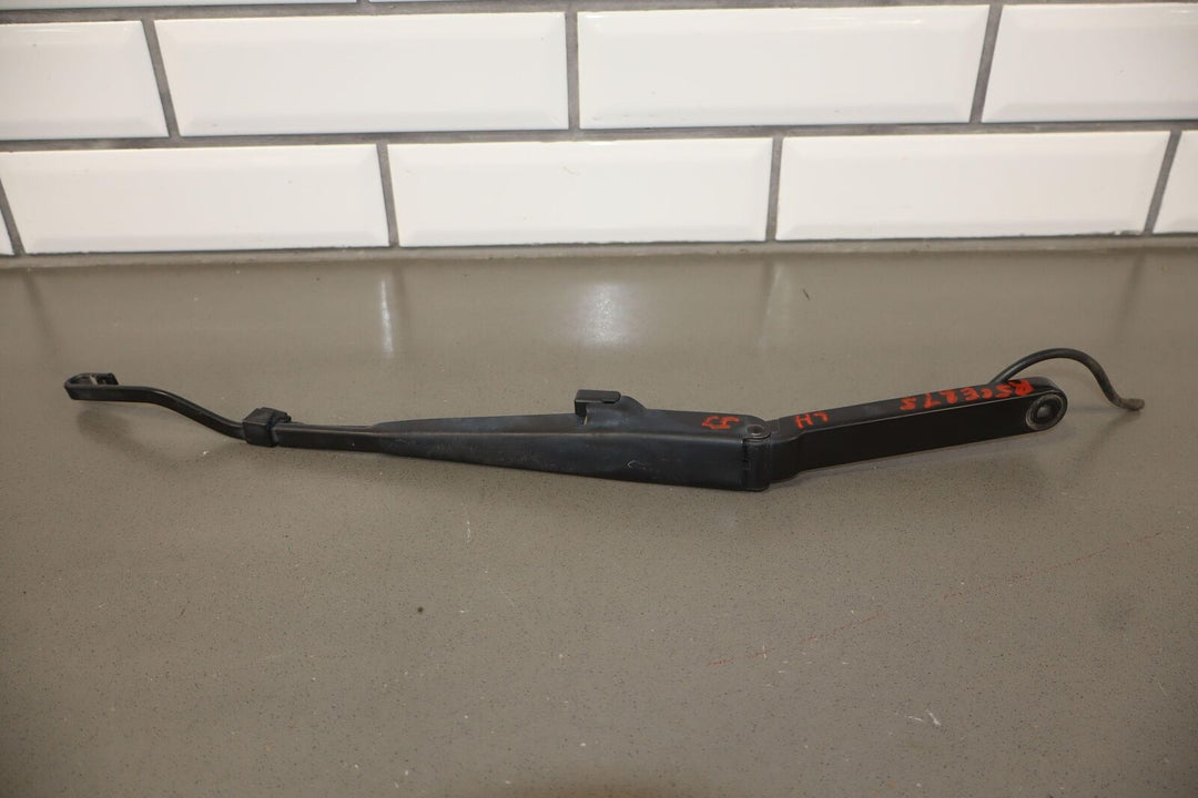 03-06 Chevy SSR Pair of LH & RH Wiper Arms