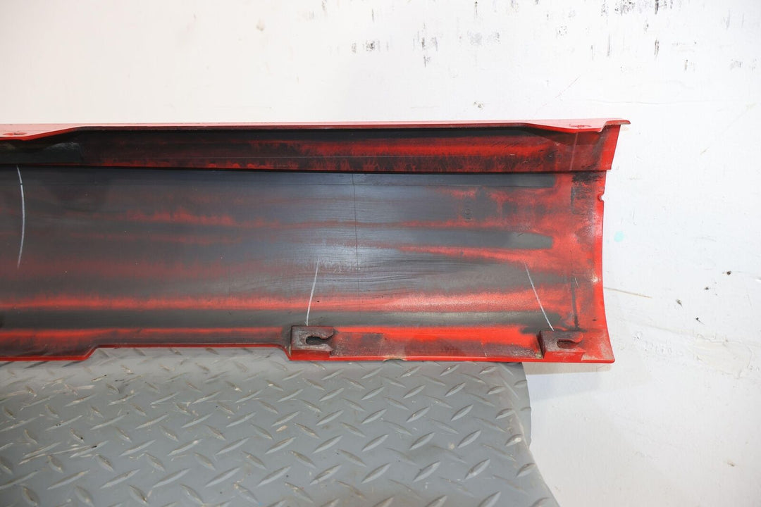 03-06 Chevy SSR Left LH Main Center Rocker Moulding (Redline Red 70U) See Notes