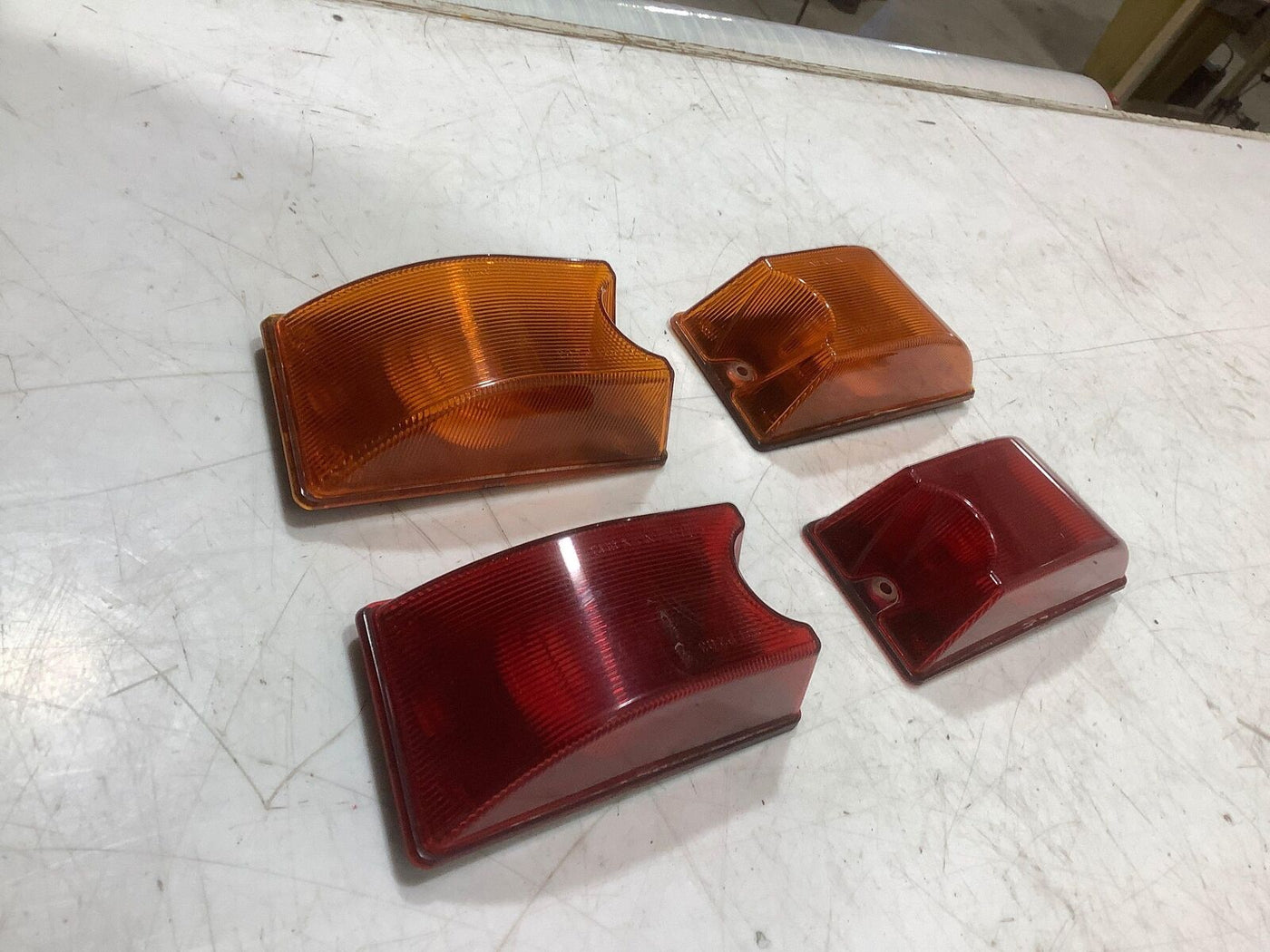 03=-09 Hummer H2 Roof Cleanace Lamps = Set of 4 Amber & Red OEM