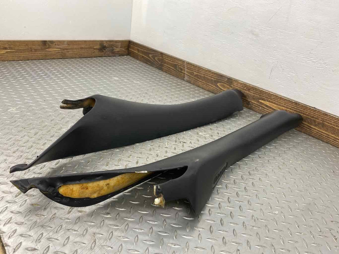 97-04 Chevy Corvette LH & RH Pair of Interior A pillar Trim Panels (Black 19I)