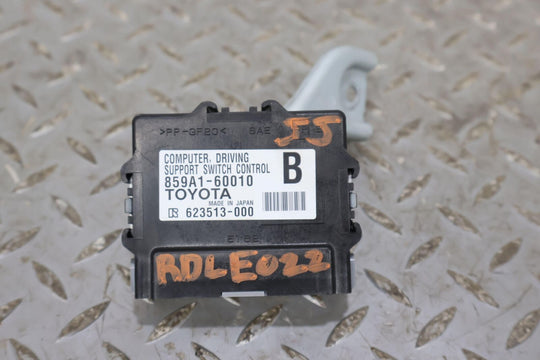 10-13 Lexus GX460 Driving Support Switch Control Module (859A1-60010) OEM