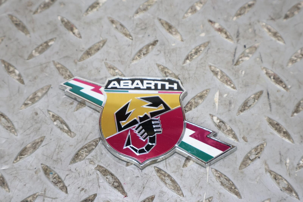 12-17 Fiat 500 Abarth 2DR Pair Left & Right Quarter Panel Emblems