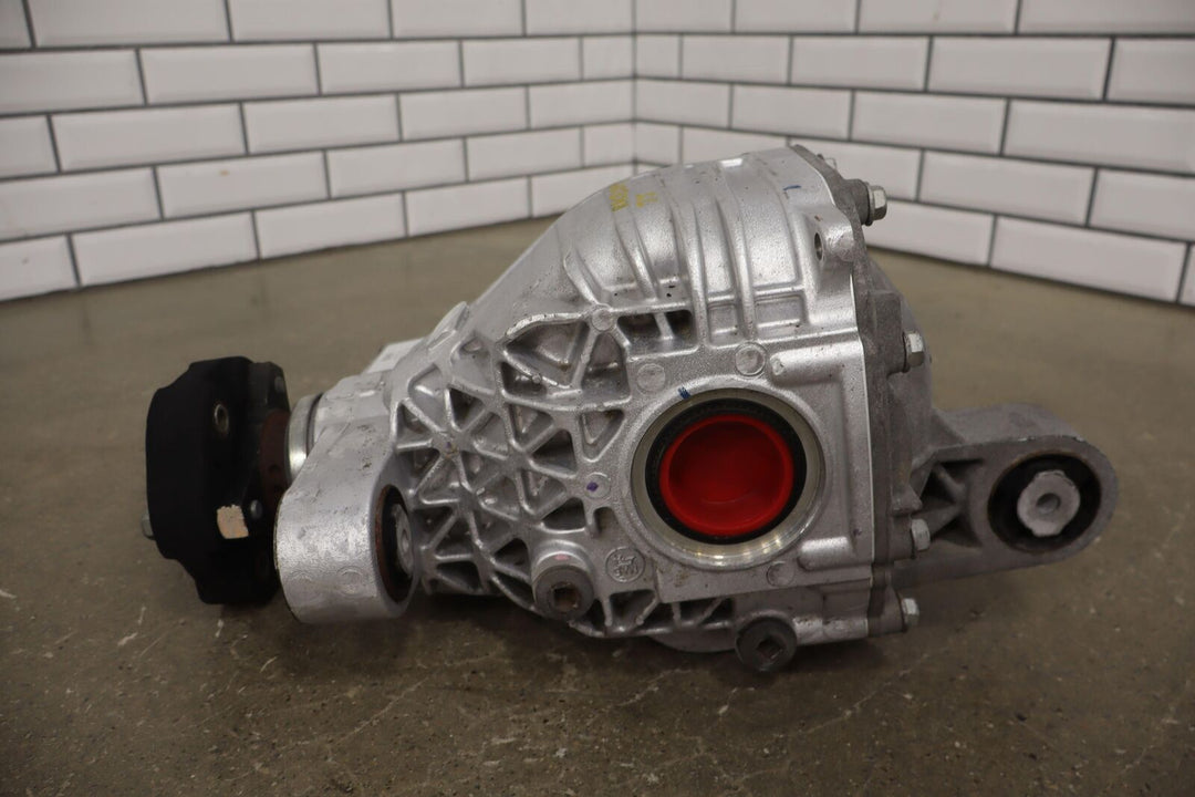 10-15 Chevy Camaro 6.2L Rear LSD Carrier Differential 3.27 Ratio