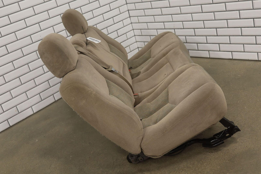 03-06 Chevy Tahoe 2nd Row Cloth Bench Seat (Tan) See Photos/Description