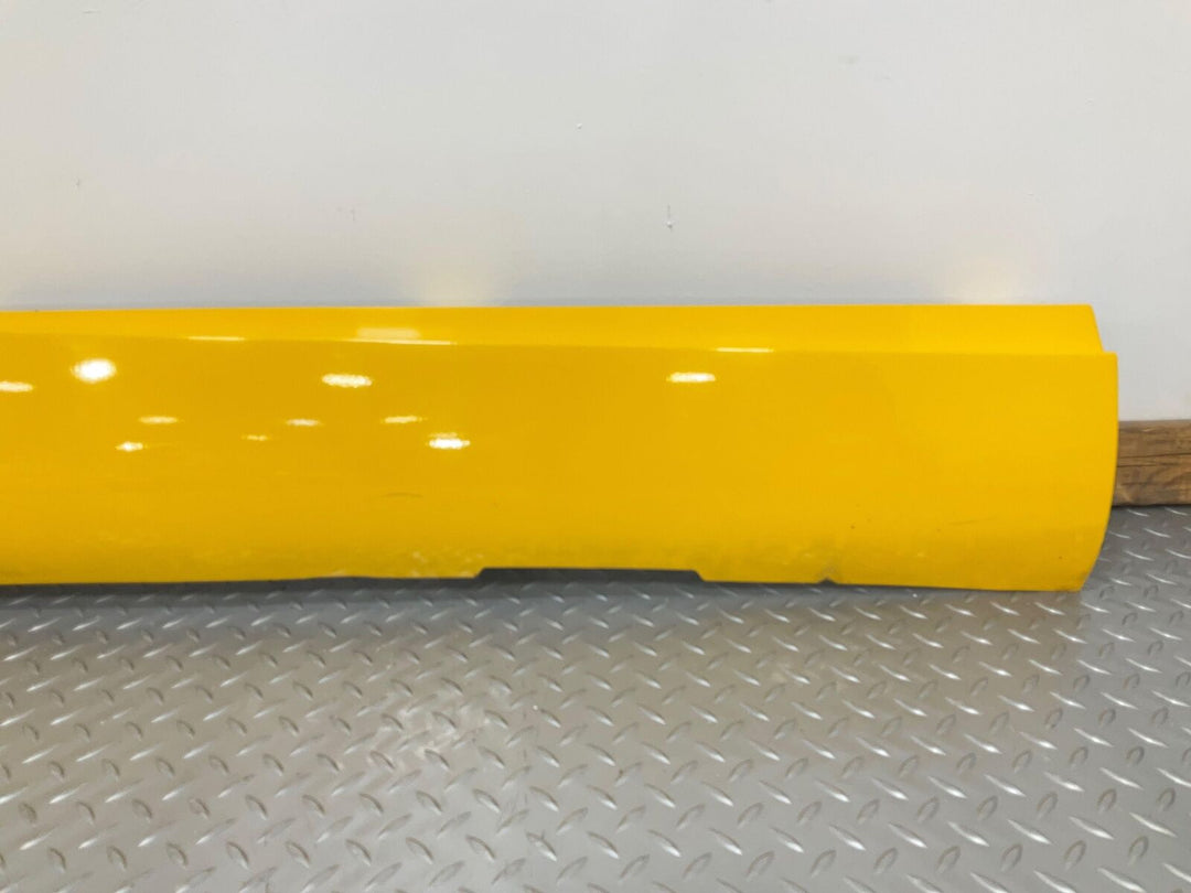 03-06 Chevy SSR Right RH Main Center Rocker Moulding (Yellow Tintcoat 79U)