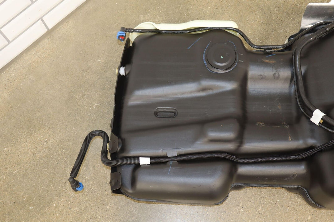 2017-2020 Cadillac Escalade OEM 26 Gallon Fuel Tank with ump