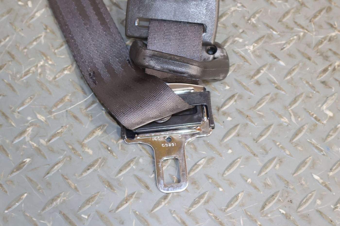 00-02 Pontiac Firebird Front Right RH Seat Belt Retractor (Ebony 192) Tested