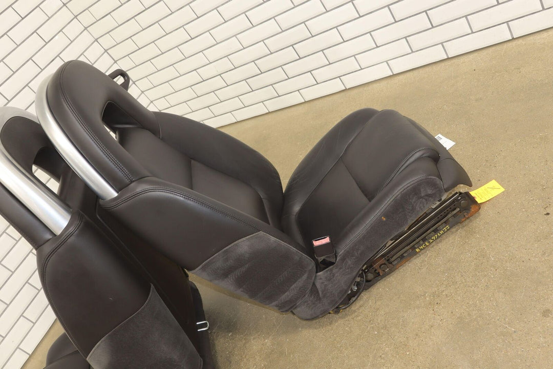 03-06 Chevy SSR Pair of LH & RH Leather Seats Ebony (192) *1 Burn Mark*