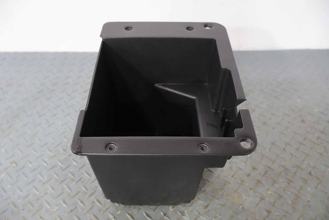 03-07 Hummer H2 Center Console Cubby Insert (Black) OEM