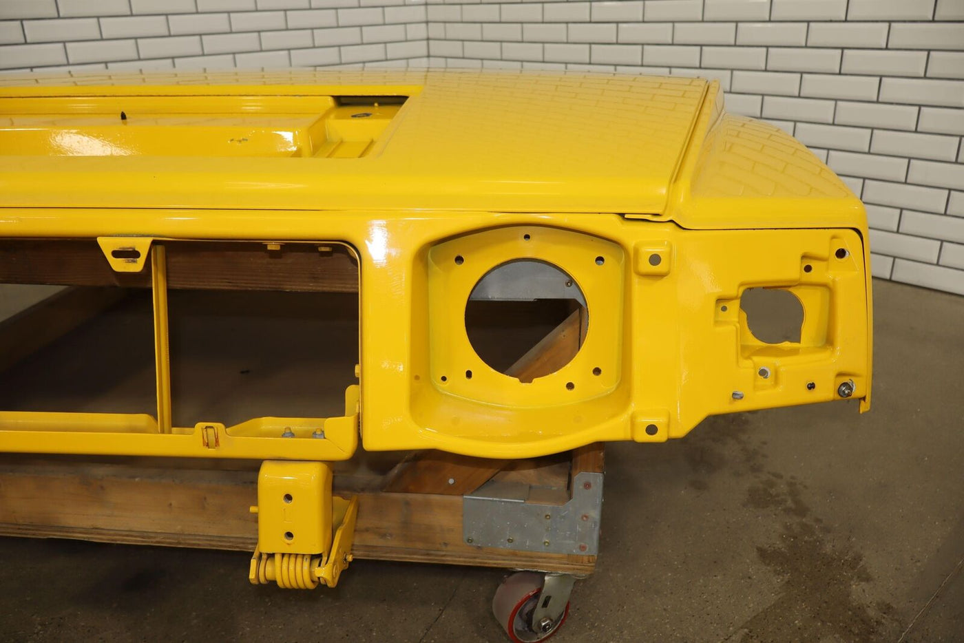 03-07 Hummer H2 Bare OEM Hood Yellow (43U) W/Attached Flares *See Photos*