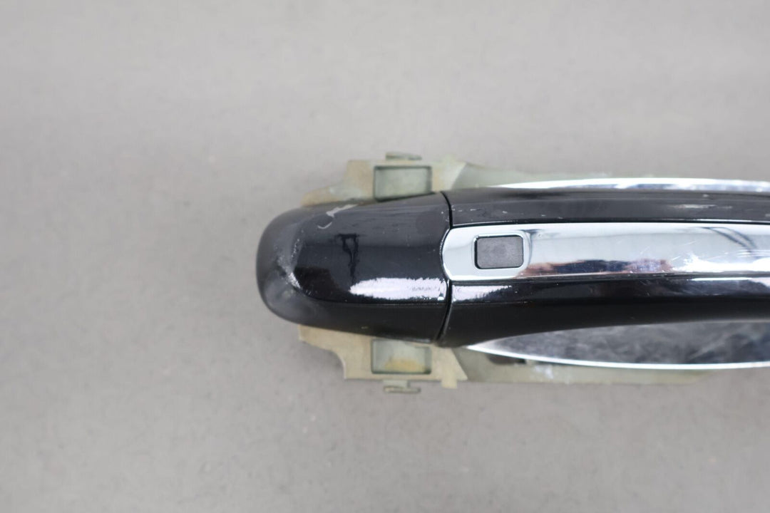 06-12 Bentley Flying Spur Front Right RH Outer Door Handle (Beluga 14/ Chrome)