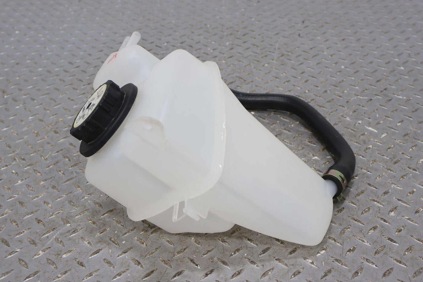 02-05 Ford Thunderbird Engine Coolant Recovery Reservoir Bottle W/ Cap