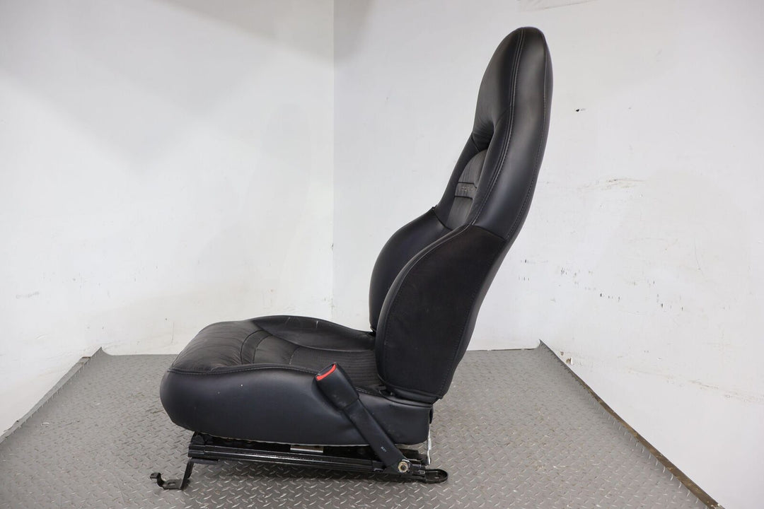 99-04 Chevy C5 Corvette Right Passenger Leather Power Seat (Black) Tested Damage