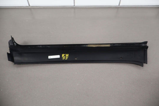 03-07 Hummer H2 Right Passenger Exterior A-Pillar Trim Panel (Textured Black)