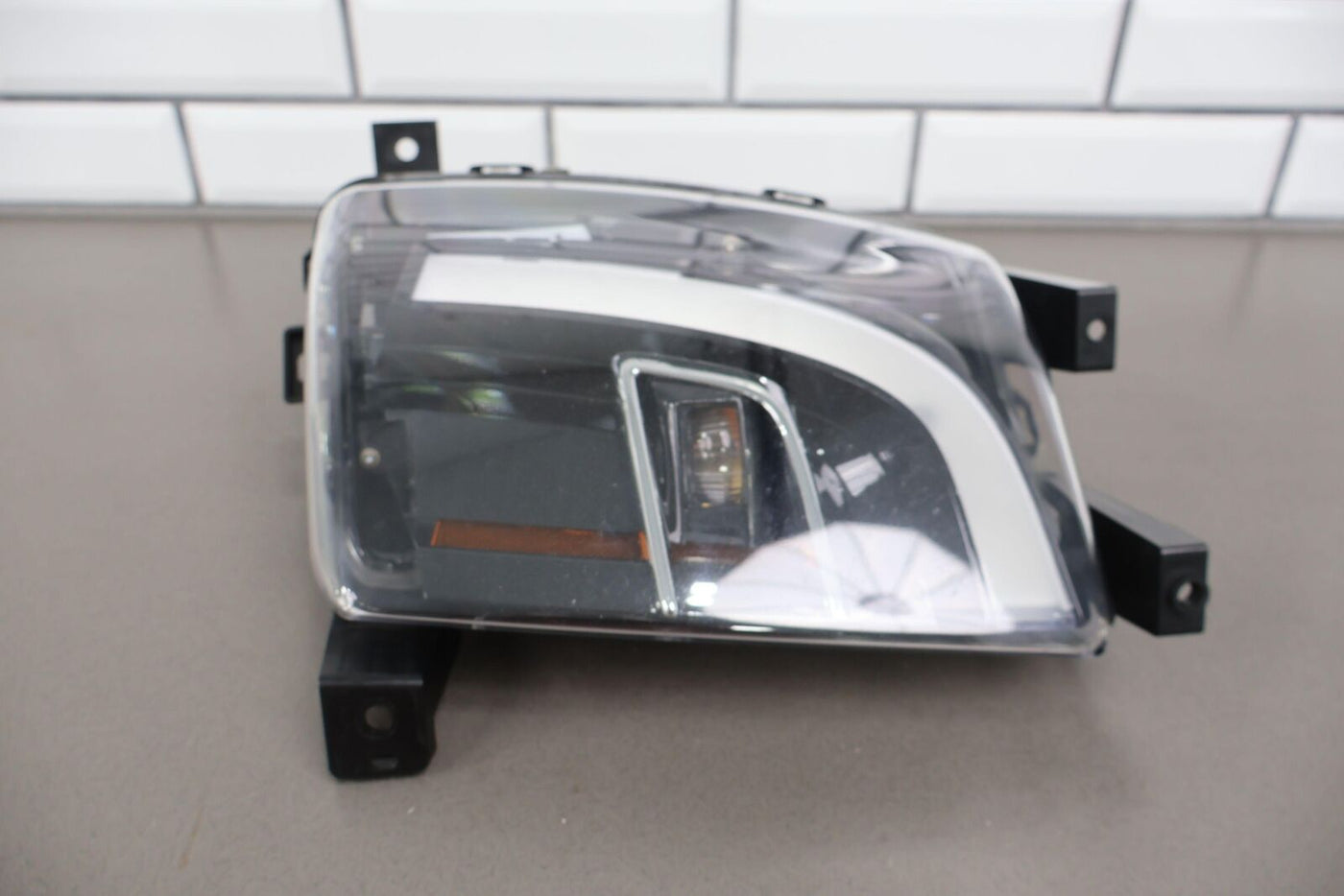 16-20 Tesla Model X Front Left LH OEM LED Fog Light Lamp (Tested) 1034326-00-A