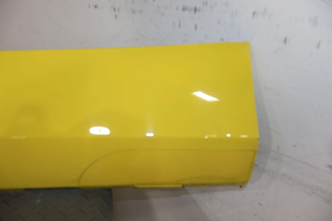 14-15 Chevy Camaro SS Left LH Driver Rocker Moulding (Bright Yellow G7D)