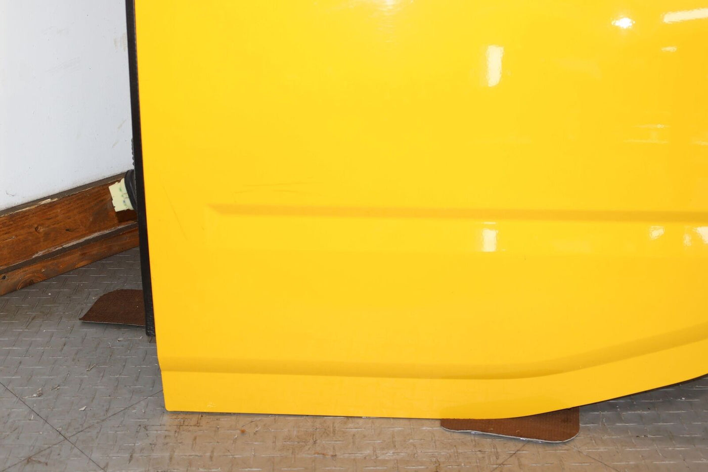 03-09 Hummer H2 Driver Left LH Rear Door W/ Glass (Yellow 43u) See Notes