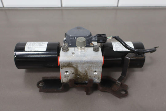 14-23 Lexus GX460 Hydraulic Suspension Sway Bar Pump 48860-60031