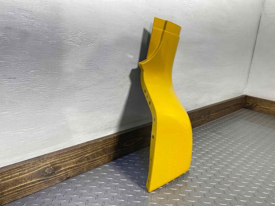 03-06 Chevy SSR LH Driver Front Rocker Moulding (Yellow Tintcoat 79U) Front Only