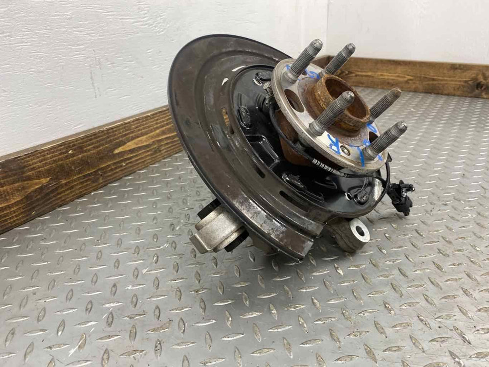 16-21 Camaro SS (W/O 1LE Track Pkg) Left LH Driver Rear Knuckle W/Hub