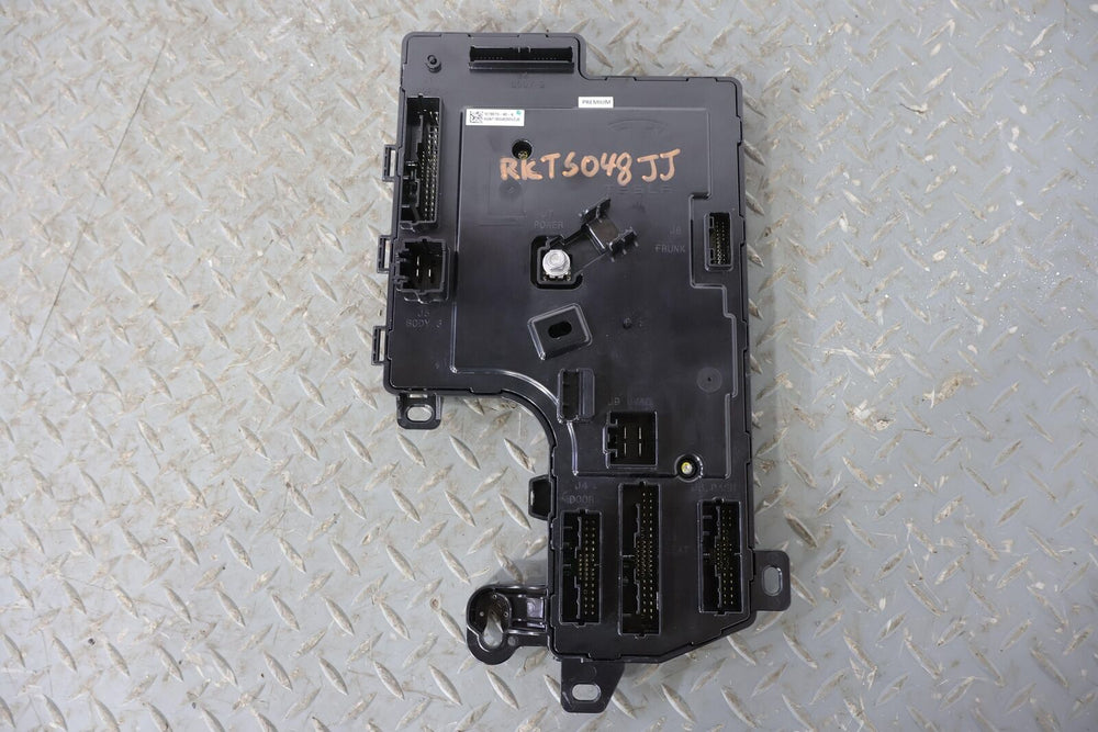 18-23 Tesla Model 3 Front Left Low Voltage Comfort Control Module (1078673-90-K)