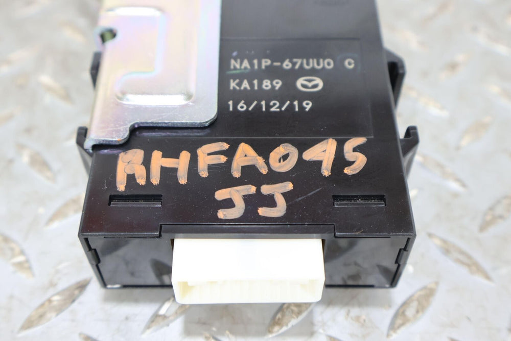 17-20 Fiat 124 Spider Parking Distance Control Module ( NA1P-67UU0) OEM