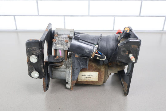 03-06 Cadillac Escalade Air Ride Suspension Compressor (15101577) OEM 103K