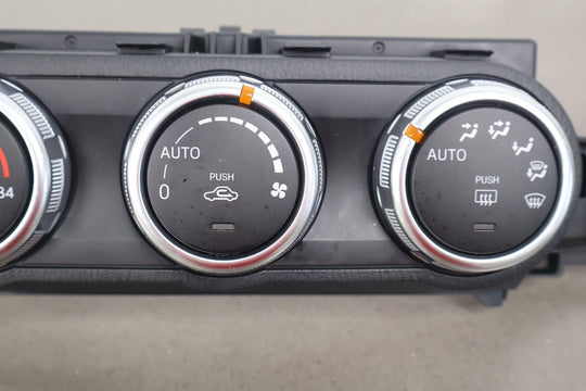 17-19 Fiat 124 Spider Auto Temperature Climate Control Panel (NA8W61190C) OEM