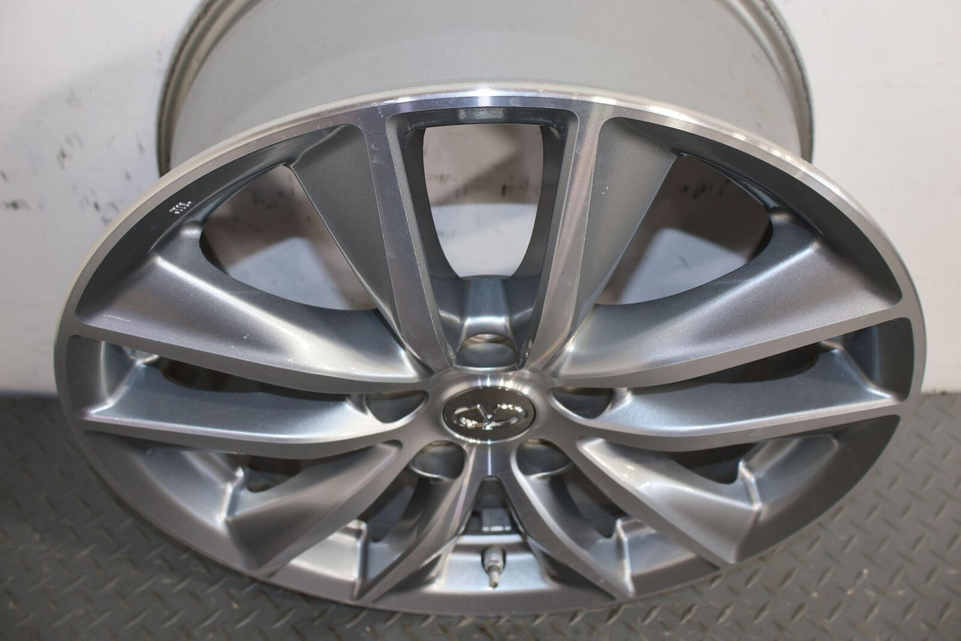 14-17 Infiniti Q50 17X7.5 OEM 5 V Spoke Wheels Set of 4 (Painted Silver)