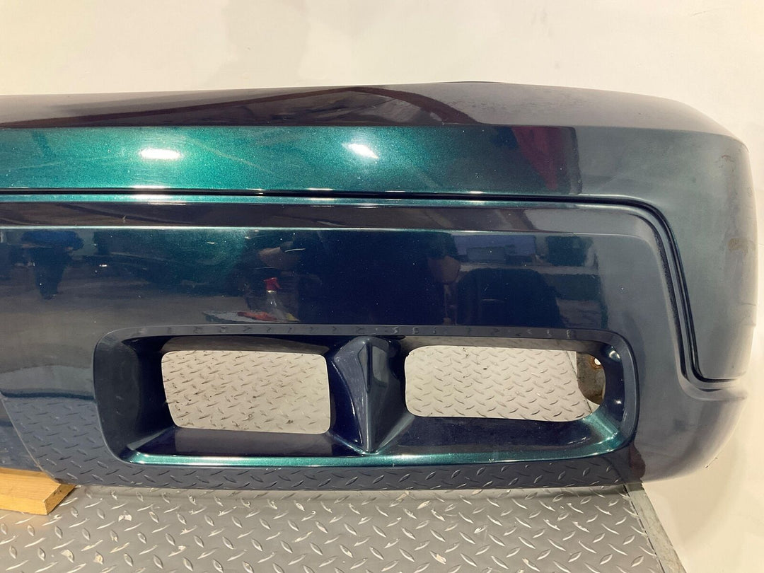 02-06 Cadillac Escalade OEM Front Bumper (Bermuda Blue Metallic 26U) See Notes