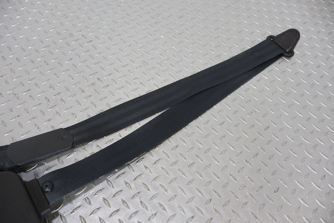 94-96 Chevy C4 Corvette Front Right RH Seat Belt Retractor (Black 19I) Notes