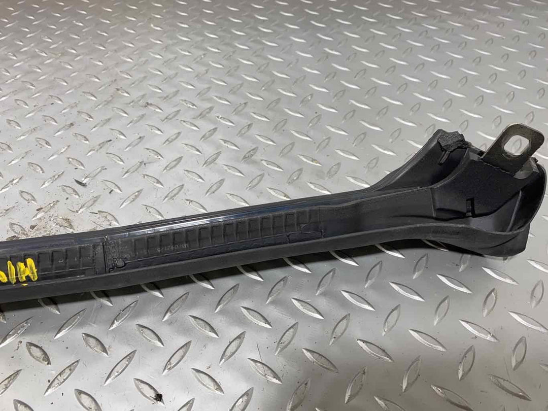 06-10 Bentley Continental GTC Convertible Right RH A Pillar Weather Stripping