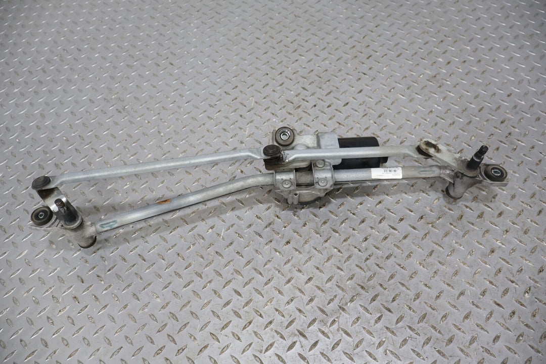 15-20 Ford Mustang Windshield Wiper Transmission W/ Motor OEM (Tested)