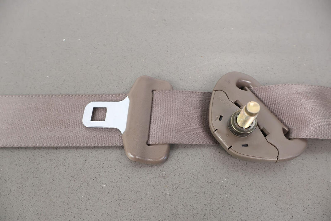 93-97 Lexus LX450 Land Cruiser Rear 2nd Row Left Seat Belt Retractor Beige LC43