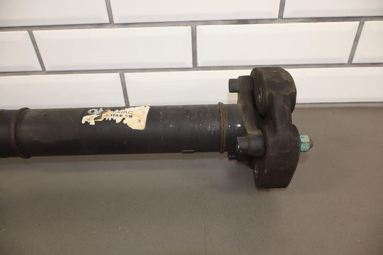 08-14 Dodge Challenger SRT-8 Manual Transmission Driveshaft (6.1L SRT)