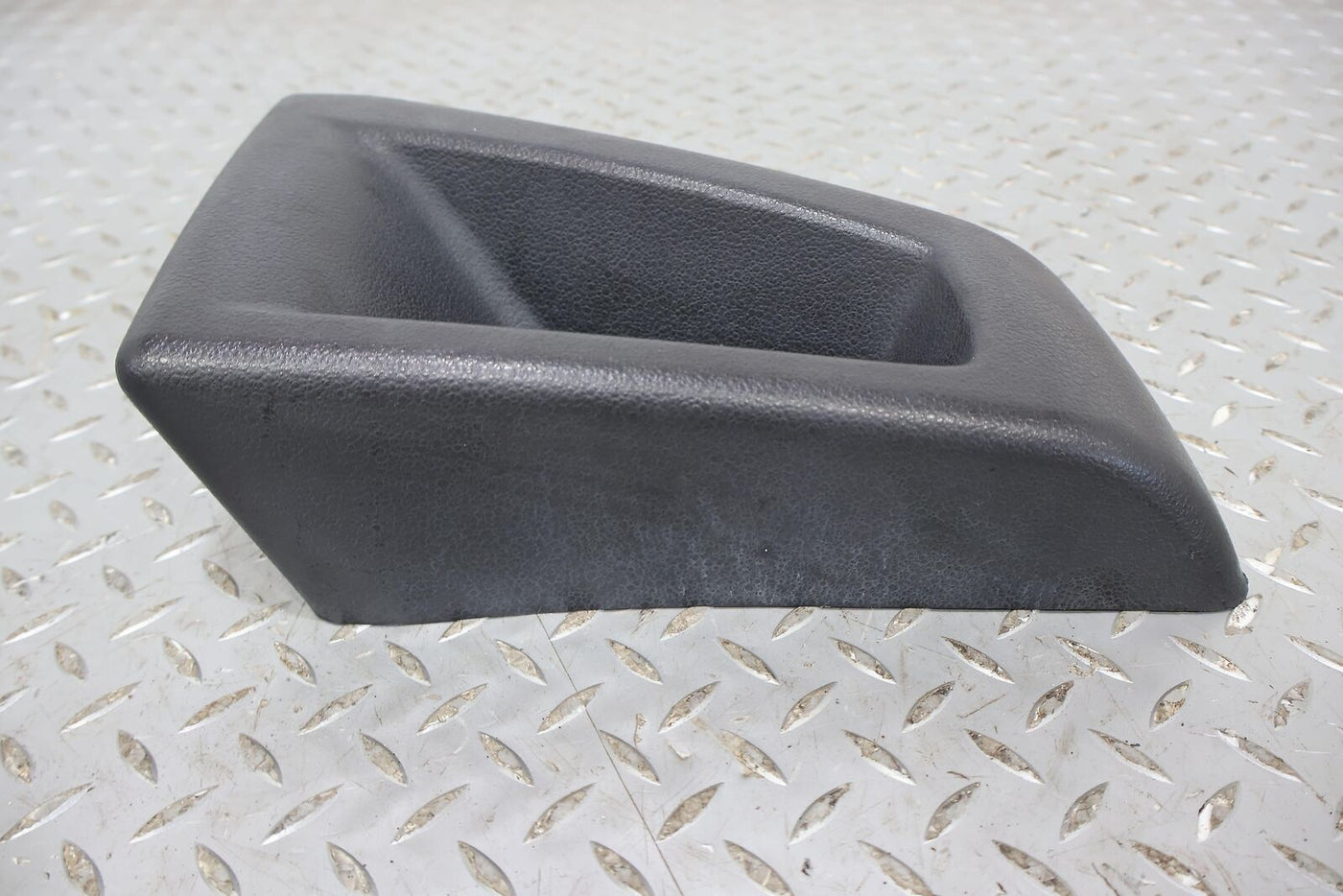 03-09 Hummer H2 Passenger Right RH Bumper End Cap / Winglet (Black Textured)