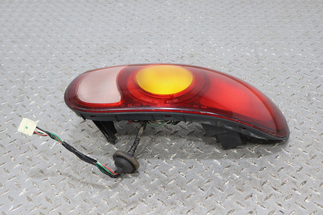 99-00 Mazda Miata Right RH OEM Tail Light Lamp (Tested) Clean Lens Solid Mount