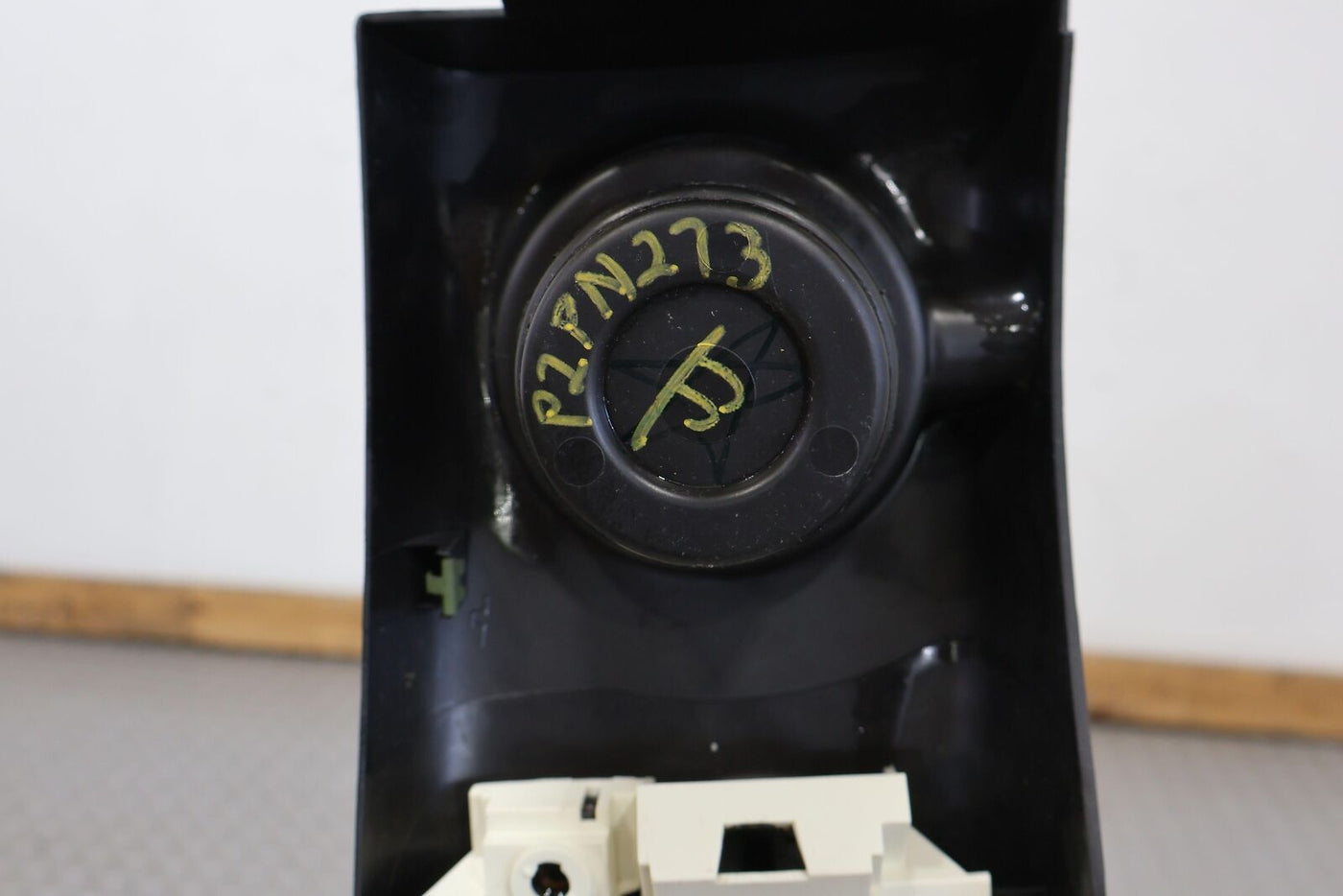 00-02 Pontiac Firebird Upper Center Console Shifter Trim (Black 19i) Automatic