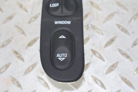 97-04 Chevy Corvette C5 Right RH Passenger Door Window Switch (12135165) Tested