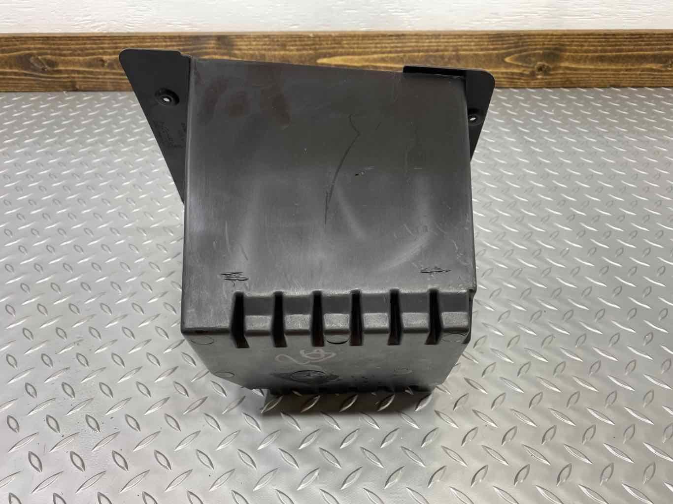 03-07 Hummer H2 Center Console Cubby Insert (Black) OEM